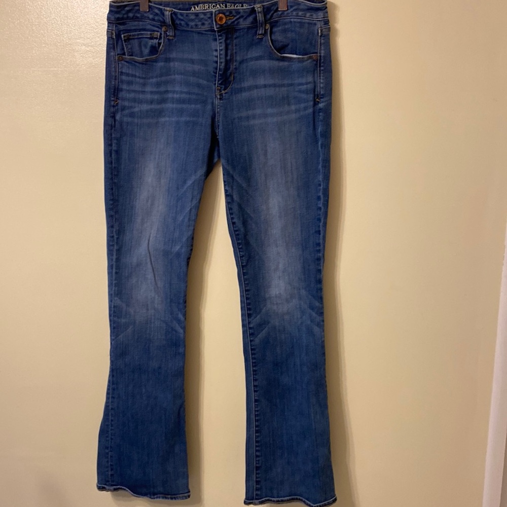 American Eagle skinny kick jeans